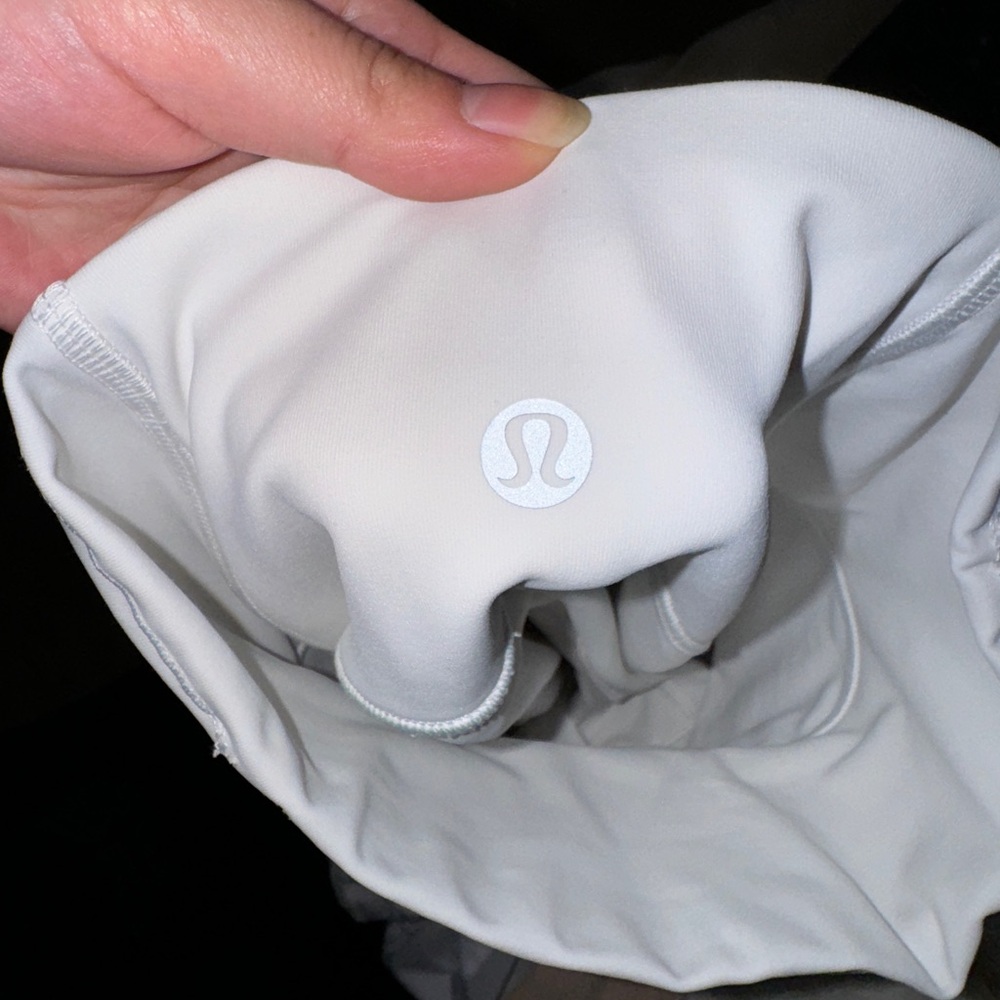 White Lululemon leggings